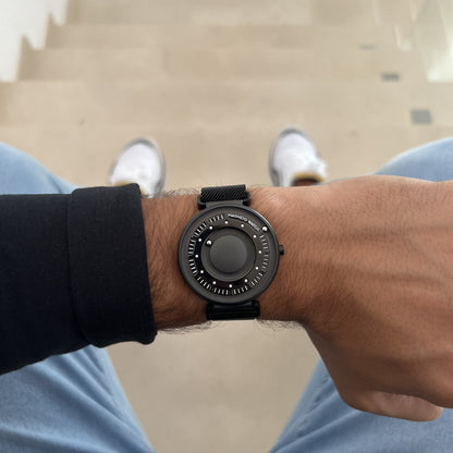 Magneto Watch - Primus Black Maschenarmband Schwarz - Lifestyle