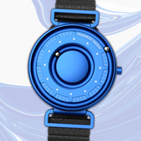 Primus Blue bracelet magnétique en cuir noir
